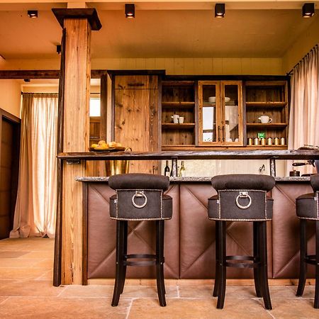 Golden Hill Country Chalets & Suites Waldschach Eksteriør billede